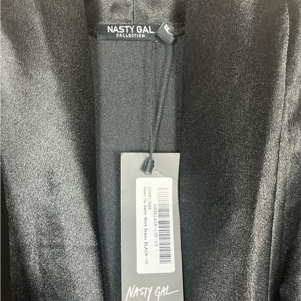 Nwt-Nasty Gal shirt dress - Picture 4 of 6
